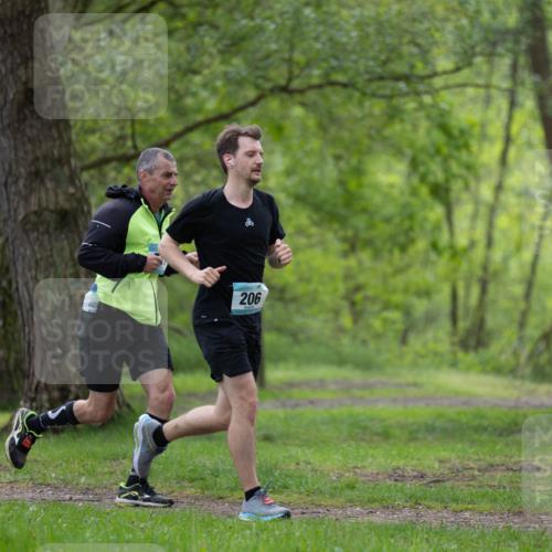 05.05.2024 - 7. Wedeler Halbmarathon Michael Strokosch http://msf.ph/oto/6220925 05.05.2024 10:42:34 Laufen 206 meine-sportfotos.de