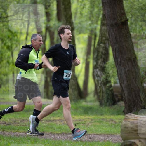 05.05.2024 - 7. Wedeler Halbmarathon Michael Strokosch http://msf.ph/oto/6220926 05.05.2024 10:42:34 Laufen 206 meine-sportfotos.de