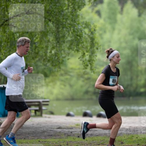 05.05.2024 - 7. Wedeler Halbmarathon Michael Strokosch http://msf.ph/oto/6220935 05.05.2024 10:42:38 Laufen 38, 859 meine-sportfotos.de