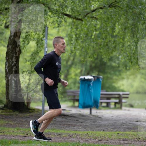 05.05.2024 - 7. Wedeler Halbmarathon Michael Strokosch http://msf.ph/oto/6220939 05.05.2024 10:42:43 Laufen  meine-sportfotos.de