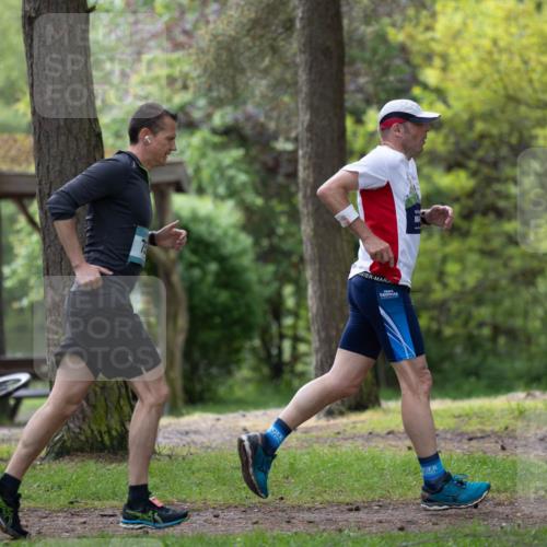 05.05.2024 - 7. Wedeler Halbmarathon Michael Strokosch http://msf.ph/oto/6220949 05.05.2024 10:42:49 Laufen  meine-sportfotos.de
