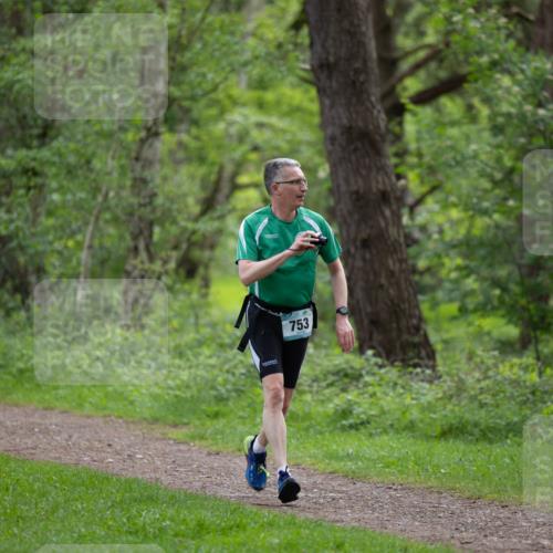 05.05.2024 - 7. Wedeler Halbmarathon Michael Strokosch http://msf.ph/oto/6220950 05.05.2024 10:43:03 Laufen 100, 753 meine-sportfotos.de