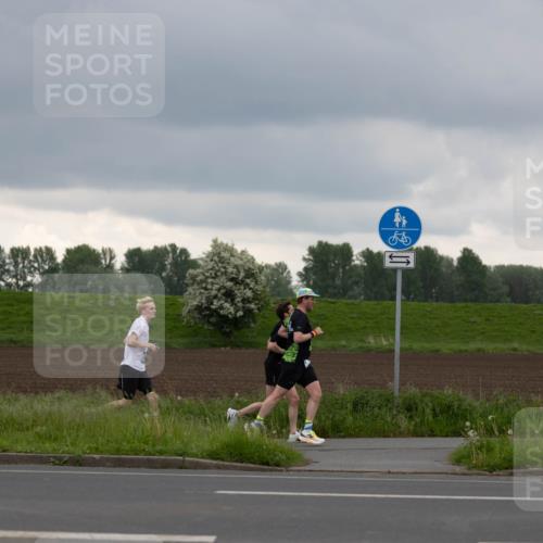 05.05.2024 - 7. Wedeler Halbmarathon Michael Strokosch http://msf.ph/oto/6220967 05.05.2024 10:54:59 Laufen  meine-sportfotos.de
