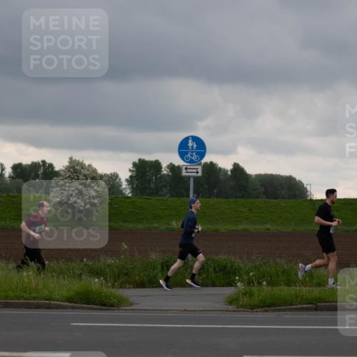05.05.2024 - 7. Wedeler Halbmarathon Michael Strokosch http://msf.ph/oto/6220978 05.05.2024 10:55:02 Laufen  meine-sportfotos.de
