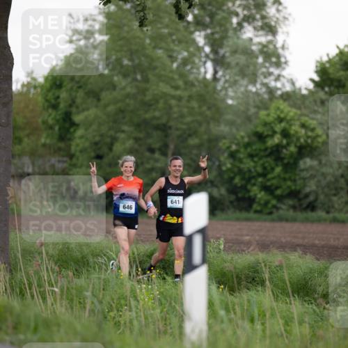 05.05.2024 - 7. Wedeler Halbmarathon Michael Strokosch http://msf.ph/oto/6220998 05.05.2024 10:55:28 Laufen 646, 641 meine-sportfotos.de