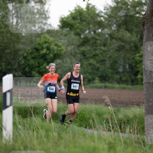 05.05.2024 - 7. Wedeler Halbmarathon Michael Strokosch http://msf.ph/oto/6221000 05.05.2024 10:55:30 Laufen 646, 641 meine-sportfotos.de