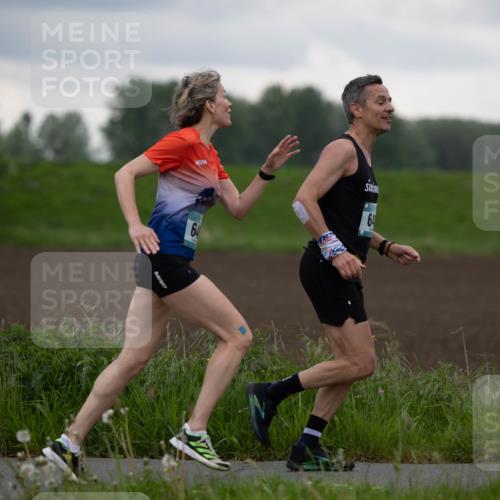 05.05.2024 - 7. Wedeler Halbmarathon Michael Strokosch http://msf.ph/oto/6221011 05.05.2024 10:55:38 Laufen 64 meine-sportfotos.de