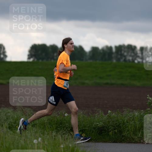 05.05.2024 - 7. Wedeler Halbmarathon Michael Strokosch http://msf.ph/oto/6221024 05.05.2024 10:55:54 Laufen  meine-sportfotos.de