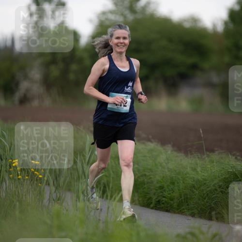 05.05.2024 - 7. Wedeler Halbmarathon Michael Strokosch http://msf.ph/oto/6221048 05.05.2024 10:56:17 Laufen  meine-sportfotos.de