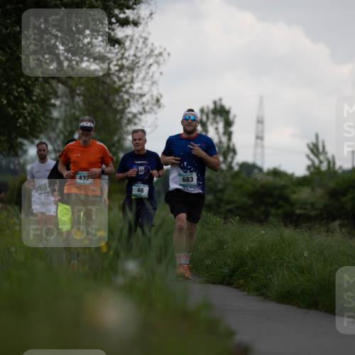 05.05.2024 - 7. Wedeler Halbmarathon Michael Strokosch http://msf.ph/oto/6221066 05.05.2024 10:56:40 Laufen 432, 207, 46, 683 meine-sportfotos.de