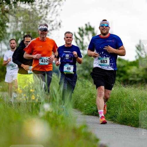 05.05.2024 - 7. Wedeler Halbmarathon Michael Strokosch http://msf.ph/oto/6221070 05.05.2024 10:56:41 Laufen 207, 432, 46, 683 meine-sportfotos.de