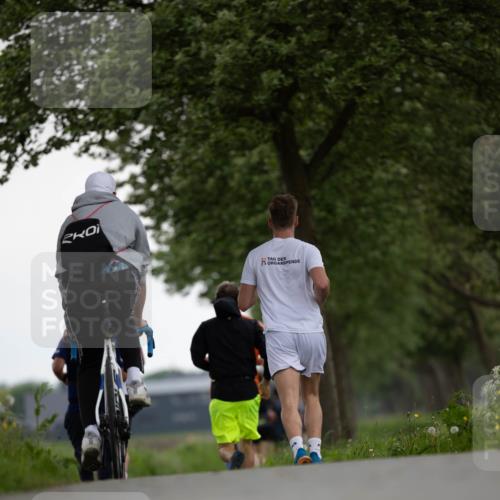 05.05.2024 - 7. Wedeler Halbmarathon Michael Strokosch http://msf.ph/oto/6221082 05.05.2024 10:56:58 Laufen  meine-sportfotos.de