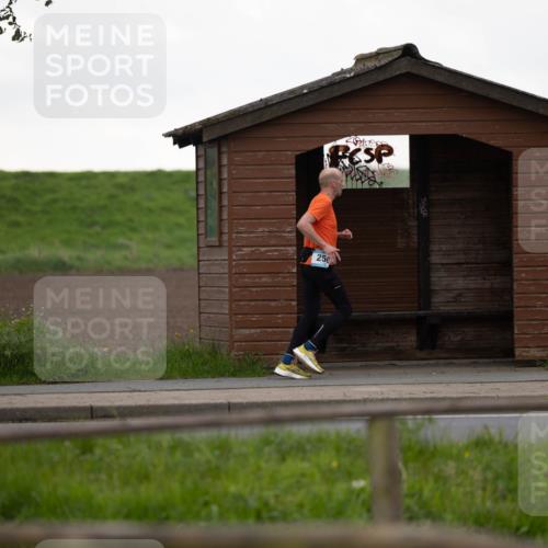 05.05.2024 - 7. Wedeler Halbmarathon Michael Strokosch http://msf.ph/oto/6221112 05.05.2024 10:58:28 Laufen 250 meine-sportfotos.de