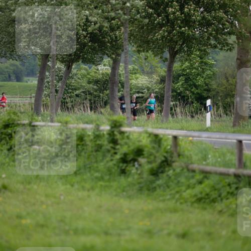 05.05.2024 - 7. Wedeler Halbmarathon Michael Strokosch http://msf.ph/oto/6221130 05.05.2024 11:03:14 Laufen  meine-sportfotos.de