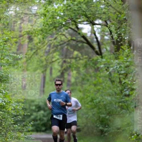 05.05.2024 - 7. Wedeler Halbmarathon Michael Strokosch http://msf.ph/oto/6221298 05.05.2024 10:30:16 Laufen 269 meine-sportfotos.de