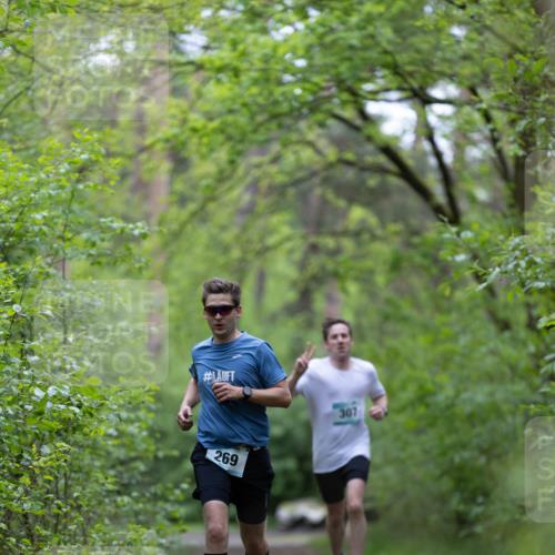 05.05.2024 - 7. Wedeler Halbmarathon Michael Strokosch http://msf.ph/oto/6221301 05.05.2024 10:30:17 Laufen 269, 307 meine-sportfotos.de