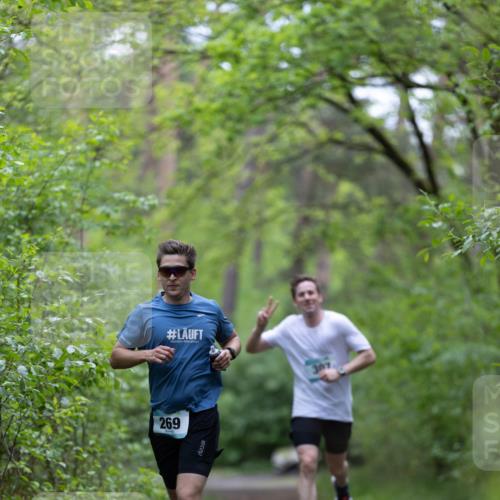05.05.2024 - 7. Wedeler Halbmarathon Michael Strokosch http://msf.ph/oto/6221303 05.05.2024 10:30:17 Laufen 269, 307 meine-sportfotos.de