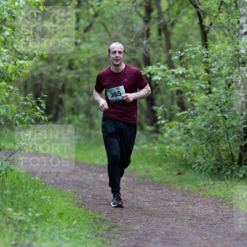 05.05.2024 - 7. Wedeler Halbmarathon Michael Strokosch http://msf.ph/oto/6221309 05.05.2024 10:30:35 Laufen 365 meine-sportfotos.de