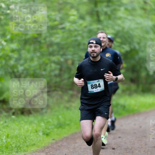 05.05.2024 - 7. Wedeler Halbmarathon Michael Strokosch http://msf.ph/oto/6221366 05.05.2024 10:37:25 Laufen 884, 103 meine-sportfotos.de