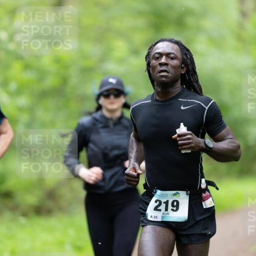 05.05.2024 - 7. Wedeler Halbmarathon Michael Strokosch http://msf.ph/oto/6221372 05.05.2024 10:37:31 Laufen 503, 219, 25 meine-sportfotos.de