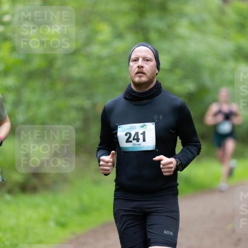 05.05.2024 - 7. Wedeler Halbmarathon Michael Strokosch http://msf.ph/oto/6221374 05.05.2024 10:37:40 Laufen 2, 44, 241 meine-sportfotos.de
