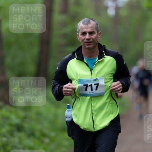 05.05.2024 - 7. Wedeler Halbmarathon Michael Strokosch http://msf.ph/oto/6221385 05.05.2024 10:46:49 Laufen 717 meine-sportfotos.de