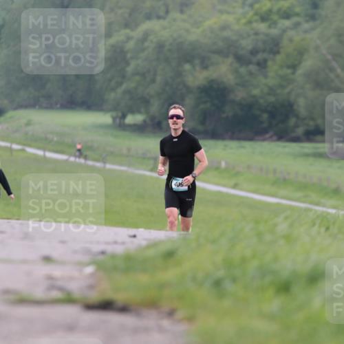 05.05.2024 - 7. Wedeler Halbmarathon H.Heesch http://msf.ph/oto/6221518 05.05.2024 10:53:38 Laufen 405 meine-sportfotos.de