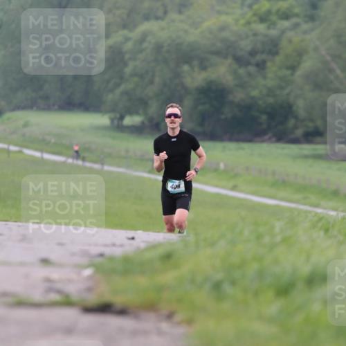 05.05.2024 - 7. Wedeler Halbmarathon H.Heesch http://msf.ph/oto/6221519 05.05.2024 10:53:38 Laufen 409 meine-sportfotos.de
