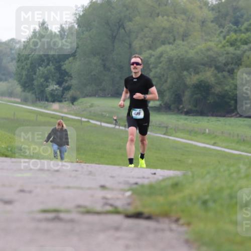 05.05.2024 - 7. Wedeler Halbmarathon H.Heesch http://msf.ph/oto/6221523 05.05.2024 10:53:40 Laufen 409 meine-sportfotos.de