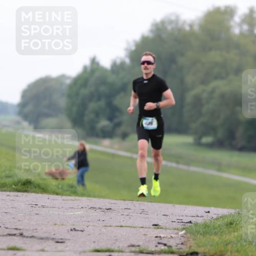 05.05.2024 - 7. Wedeler Halbmarathon H.Heesch http://msf.ph/oto/6221527 05.05.2024 10:53:41 Laufen  meine-sportfotos.de