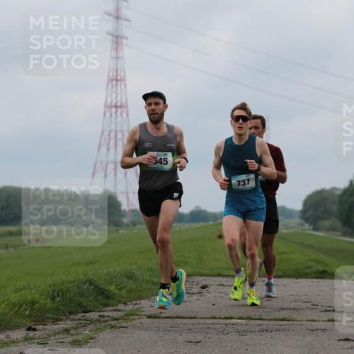 05.05.2024 - 7. Wedeler Halbmarathon H.Heesch http://msf.ph/oto/6221569 05.05.2024 10:54:57 Laufen 45, 737 meine-sportfotos.de