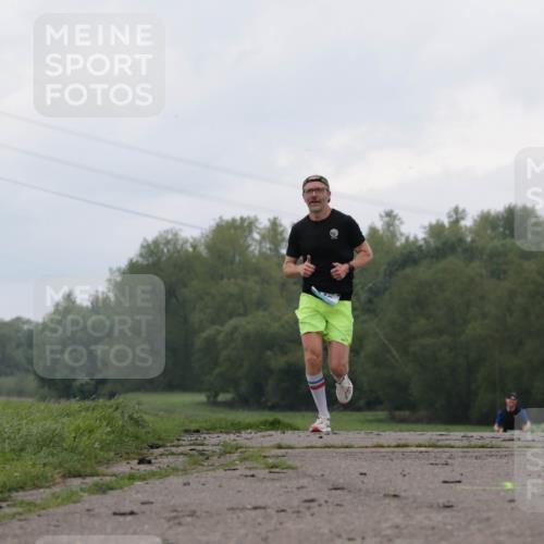 05.05.2024 - 7. Wedeler Halbmarathon H.Heesch http://msf.ph/oto/6221592 05.05.2024 10:56:20 Laufen  meine-sportfotos.de