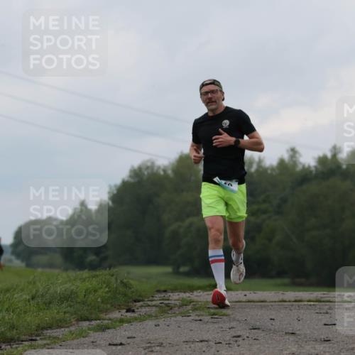 05.05.2024 - 7. Wedeler Halbmarathon H.Heesch http://msf.ph/oto/6221597 05.05.2024 10:56:22 Laufen  meine-sportfotos.de