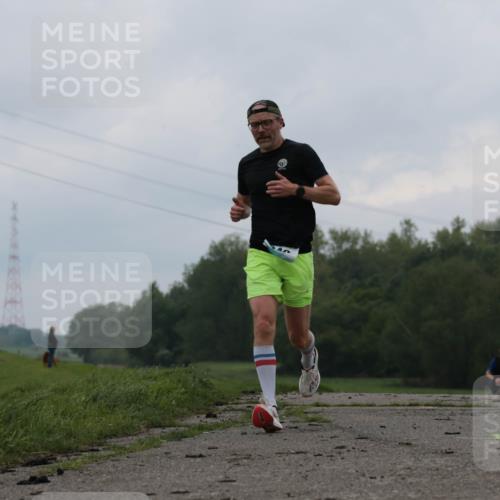 05.05.2024 - 7. Wedeler Halbmarathon H.Heesch http://msf.ph/oto/6221599 05.05.2024 10:56:22 Laufen  meine-sportfotos.de
