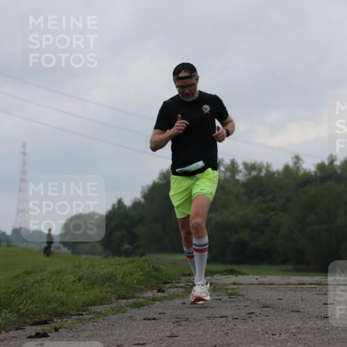 05.05.2024 - 7. Wedeler Halbmarathon H.Heesch http://msf.ph/oto/6221601 05.05.2024 10:56:22 Laufen  meine-sportfotos.de
