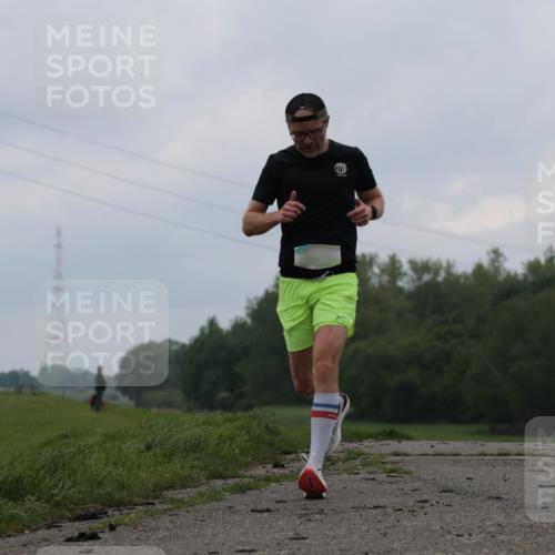 05.05.2024 - 7. Wedeler Halbmarathon H.Heesch http://msf.ph/oto/6221602 05.05.2024 10:56:23 Laufen  meine-sportfotos.de