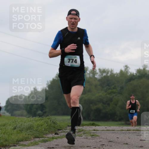05.05.2024 - 7. Wedeler Halbmarathon H.Heesch http://msf.ph/oto/6221624 05.05.2024 10:56:31 Laufen 774 meine-sportfotos.de