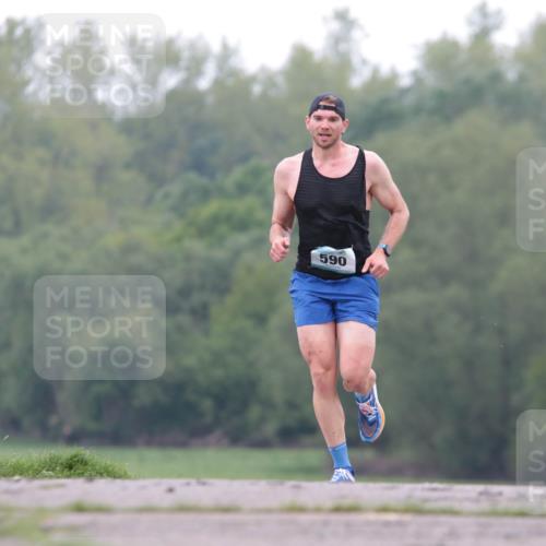 05.05.2024 - 7. Wedeler Halbmarathon H.Heesch http://msf.ph/oto/6221628 05.05.2024 10:56:33 Laufen 590 meine-sportfotos.de