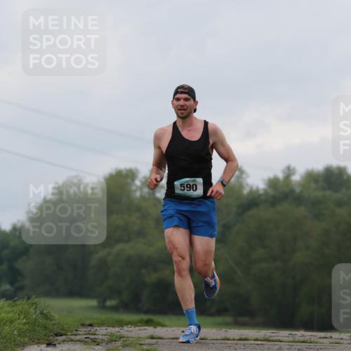 05.05.2024 - 7. Wedeler Halbmarathon H.Heesch http://msf.ph/oto/6221644 05.05.2024 10:56:37 Laufen 590 meine-sportfotos.de