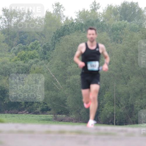 05.05.2024 - 7. Wedeler Halbmarathon H.Heesch http://msf.ph/oto/6221659 05.05.2024 10:56:46 Laufen  meine-sportfotos.de