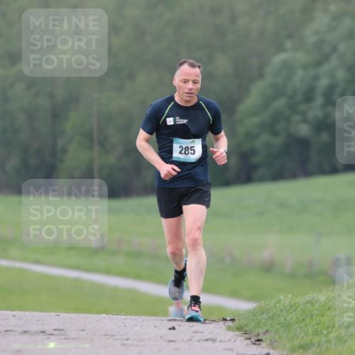 05.05.2024 - 7. Wedeler Halbmarathon H.Heesch http://msf.ph/oto/6221675 05.05.2024 10:57:08 Laufen 285 meine-sportfotos.de