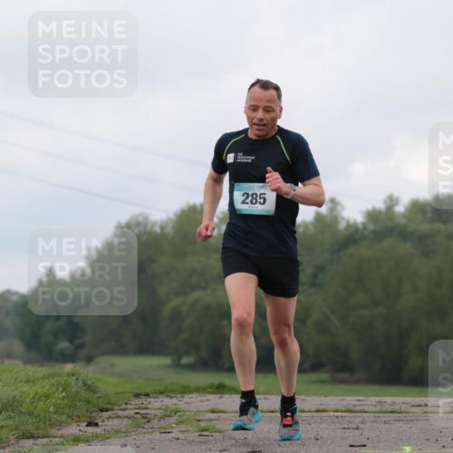 05.05.2024 - 7. Wedeler Halbmarathon H.Heesch http://msf.ph/oto/6221685 05.05.2024 10:57:12 Laufen 285 meine-sportfotos.de