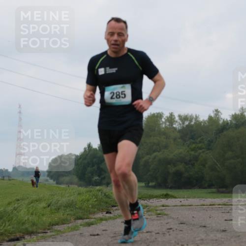 05.05.2024 - 7. Wedeler Halbmarathon H.Heesch http://msf.ph/oto/6221690 05.05.2024 10:57:13 Laufen 285 meine-sportfotos.de
