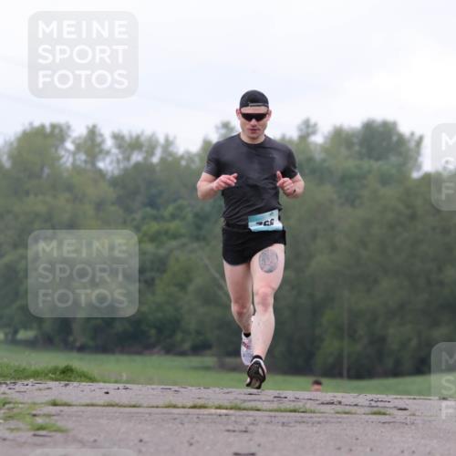 05.05.2024 - 7. Wedeler Halbmarathon H.Heesch http://msf.ph/oto/6221704 05.05.2024 10:57:34 Laufen  meine-sportfotos.de