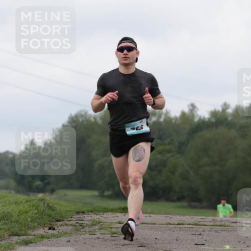 05.05.2024 - 7. Wedeler Halbmarathon H.Heesch http://msf.ph/oto/6221712 05.05.2024 10:57:36 Laufen  meine-sportfotos.de