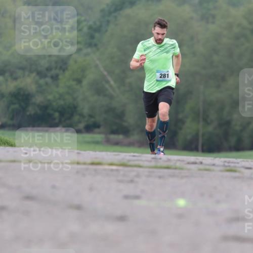 05.05.2024 - 7. Wedeler Halbmarathon H.Heesch http://msf.ph/oto/6221719 05.05.2024 10:57:41 Laufen 281 meine-sportfotos.de