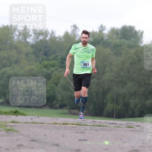 05.05.2024 - 7. Wedeler Halbmarathon H.Heesch http://msf.ph/oto/6221726 05.05.2024 10:57:42 Laufen 281 meine-sportfotos.de