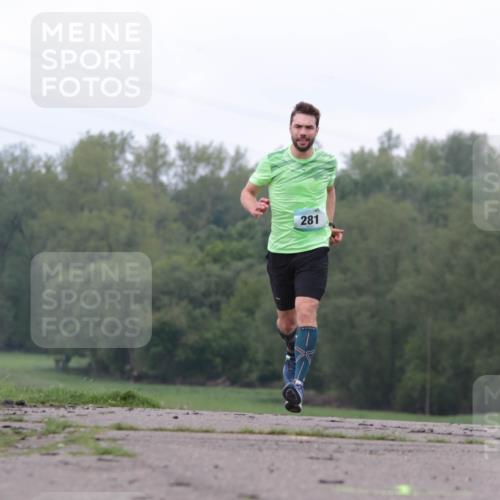 05.05.2024 - 7. Wedeler Halbmarathon H.Heesch http://msf.ph/oto/6221727 05.05.2024 10:57:43 Laufen 281 meine-sportfotos.de
