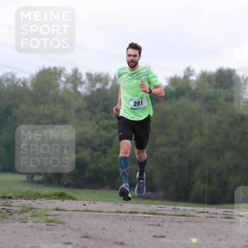 05.05.2024 - 7. Wedeler Halbmarathon H.Heesch http://msf.ph/oto/6221730 05.05.2024 10:57:43 Laufen 281 meine-sportfotos.de