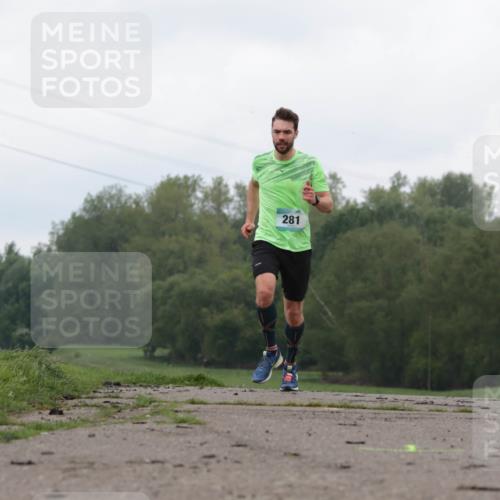 05.05.2024 - 7. Wedeler Halbmarathon H.Heesch http://msf.ph/oto/6221732 05.05.2024 10:57:44 Laufen 281 meine-sportfotos.de